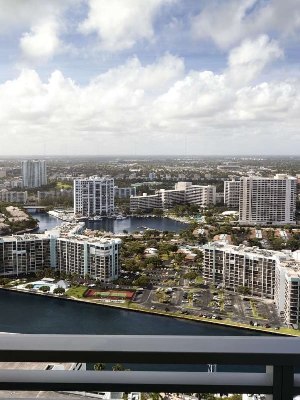 Intracoastal Balcony View of the city