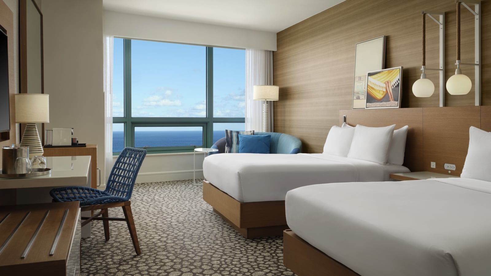 Horizon two double bed accommodation at The Diplomat