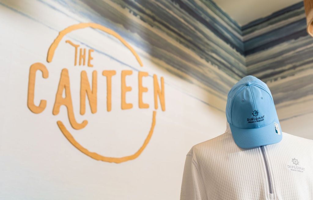 The canteen logo with mannquin